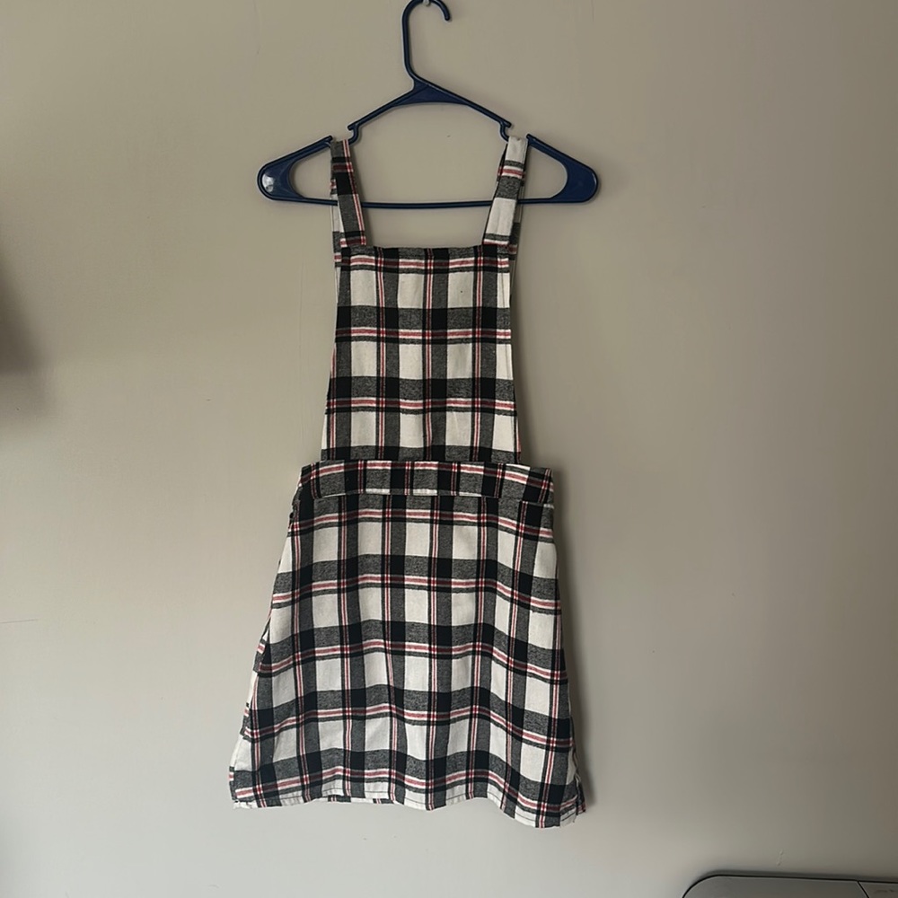 Plaid Overall Dress 🖤